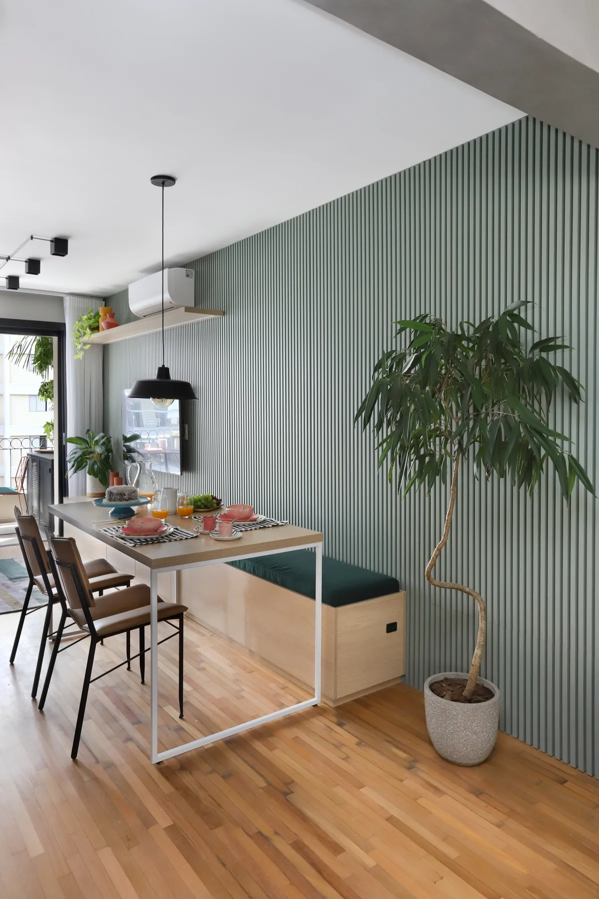 thiet-ke-va-thi-cong-noi-that-can-ho-kingston-residence
